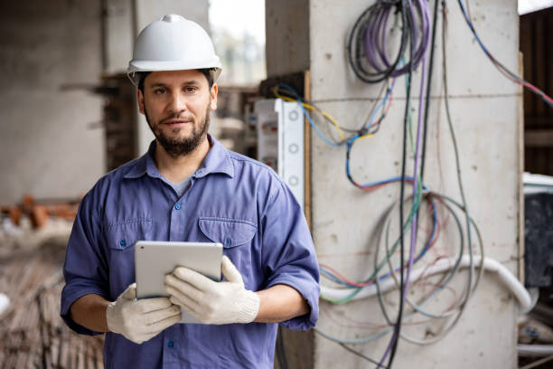 Best Electrical Contractors for Businesses  in Level Park Oak Park, MI